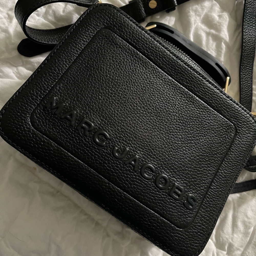 Marc Jacobs leather box bag